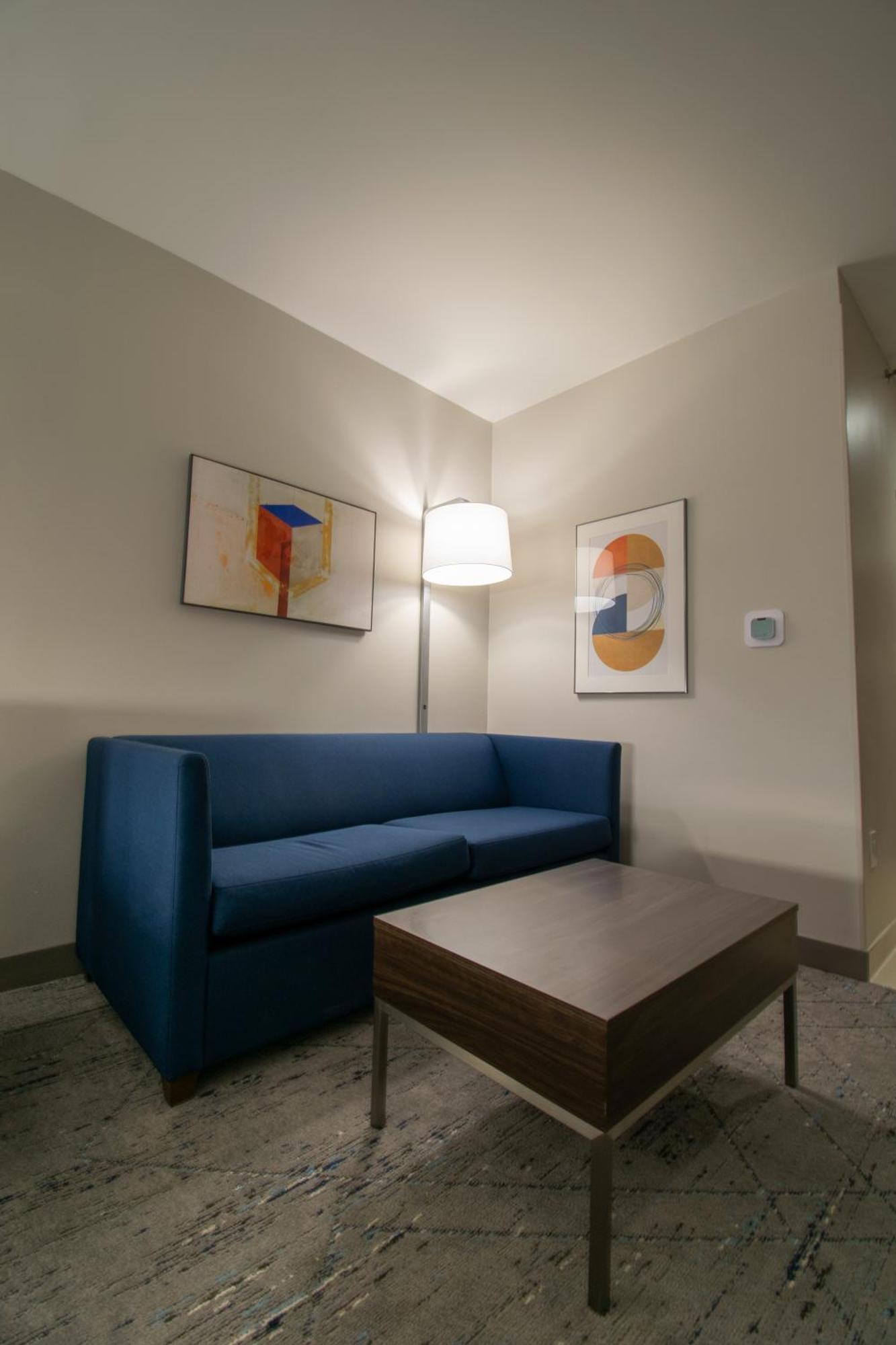 Holiday Inn Express & Suites Sulphur Springs By Ihg Exterior foto